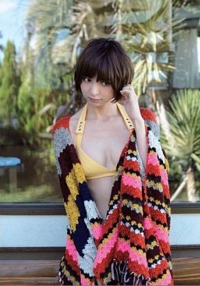 Akb篠田麻里子の写真集 Yes And No Mariko Shinoda Akb48篠田麻里子の写真集ならココ